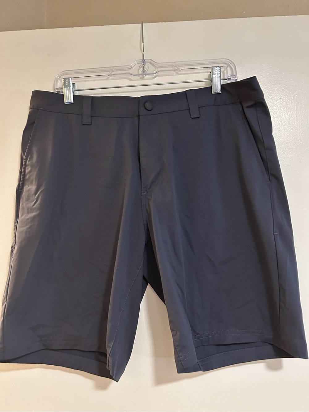 RHONE Men's Flat Front Performance Shorts - Charcoal Gray